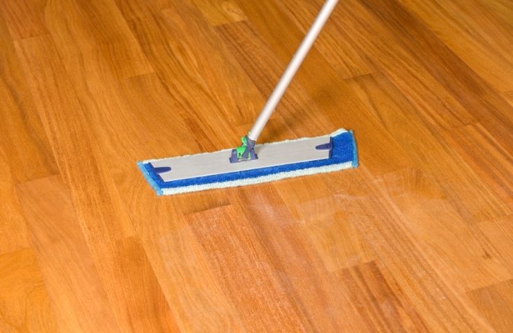 The Benefits of Professional Hardwood Floor Cleaning